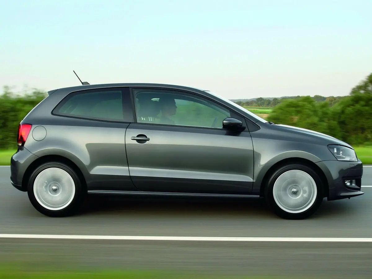 Volkswagen Polo V Хэтчбек 3 дв. — фото 2