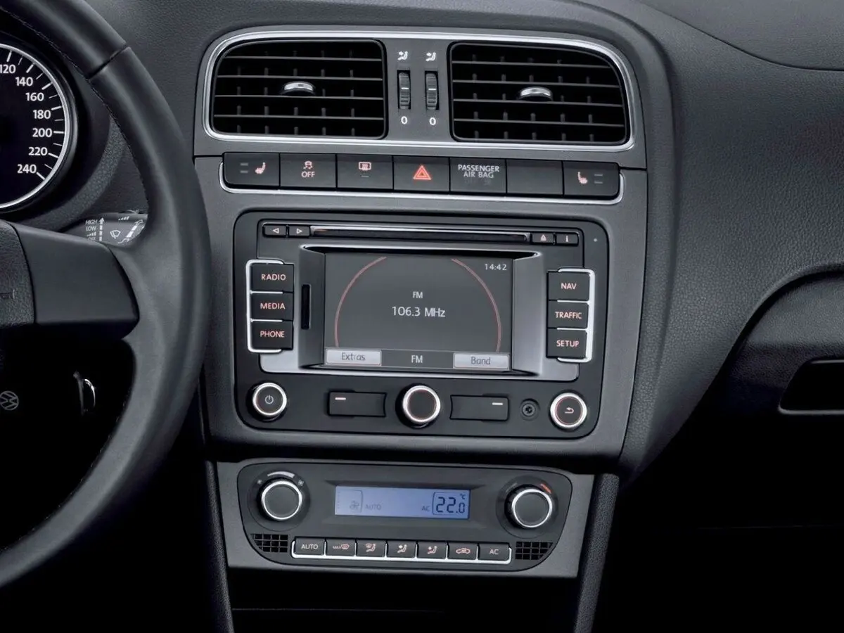 Volkswagen Polo V Хэтчбек 3 дв. — фото 15