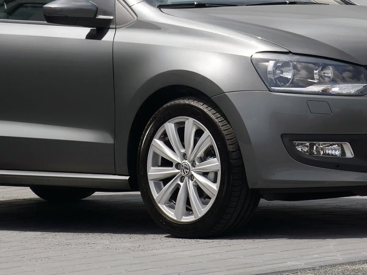 Volkswagen Polo V Хэтчбек 3 дв. — фото 16