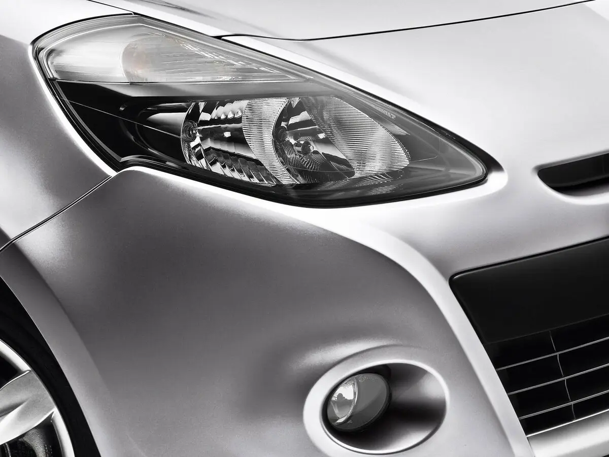 Renault Clio III Рестайлинг Хэтчбек 5 дв. — сүрөт 9