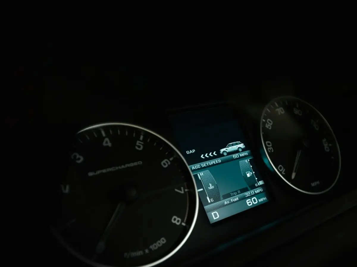 Land Rover Range Rover Sport I Рестайлинг Внедорожник 5 дв. — фото 8