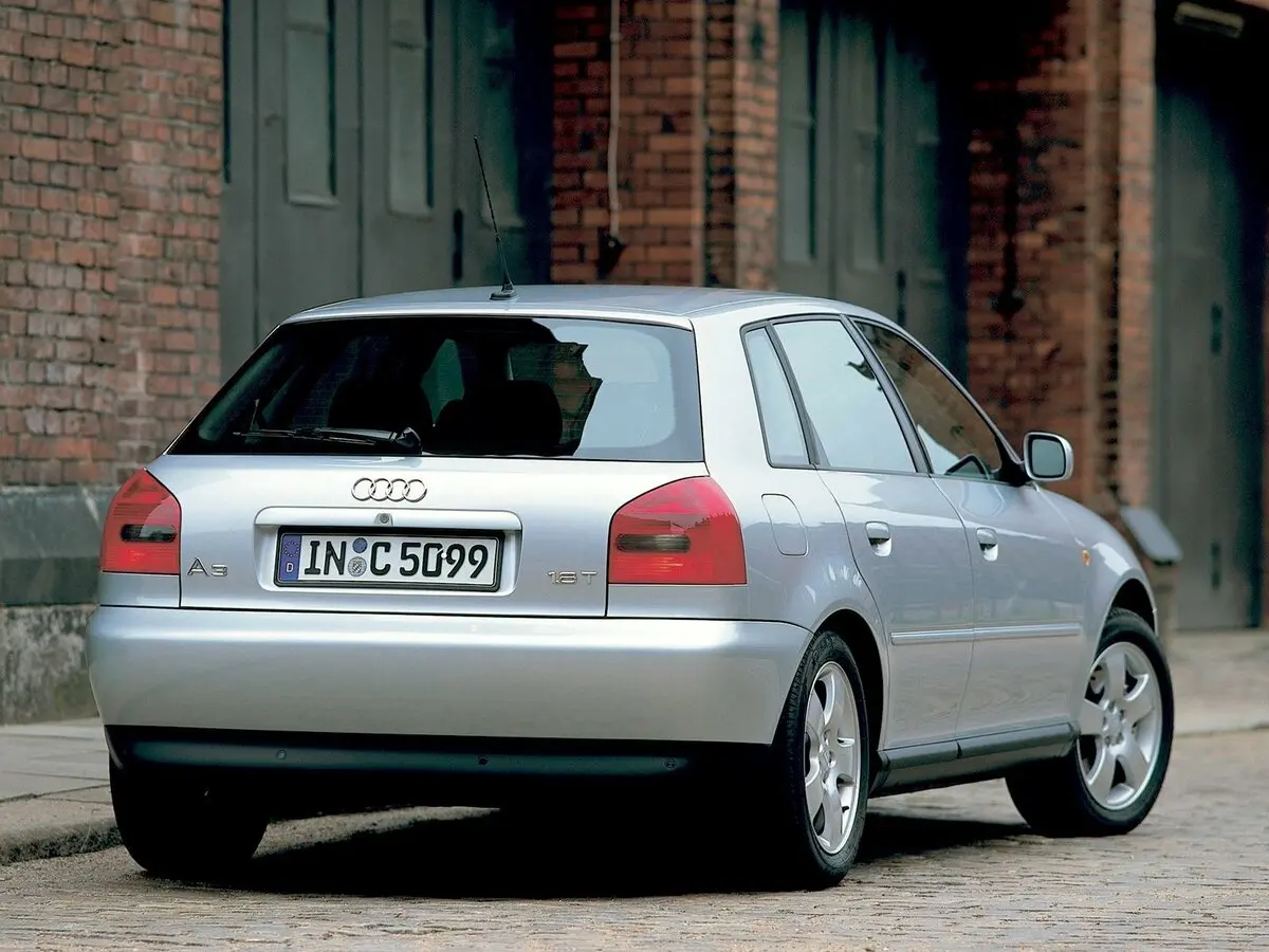 Audi A3 I (8L) Хэтчбек 5 дв. — сүрөт 4
