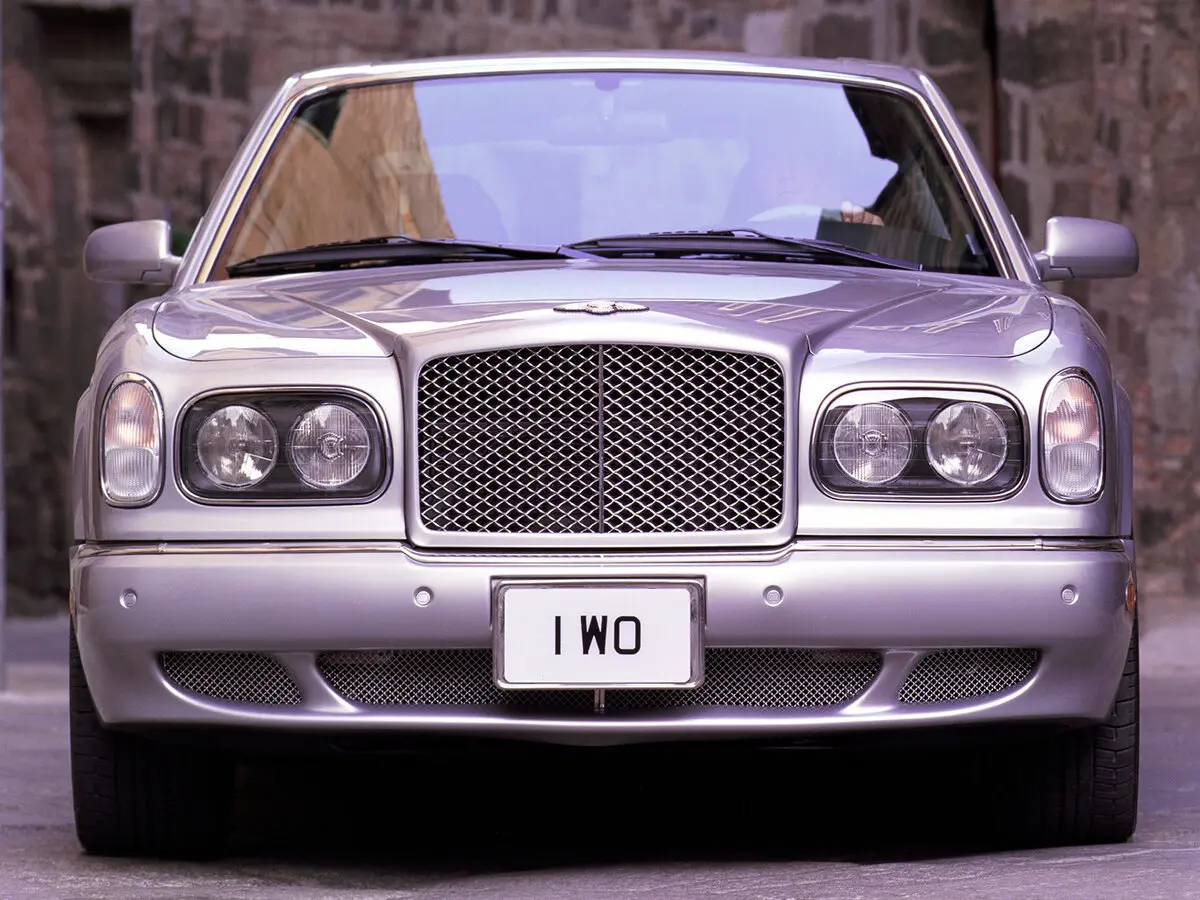Bentley Arnage I Седан — 照片 3