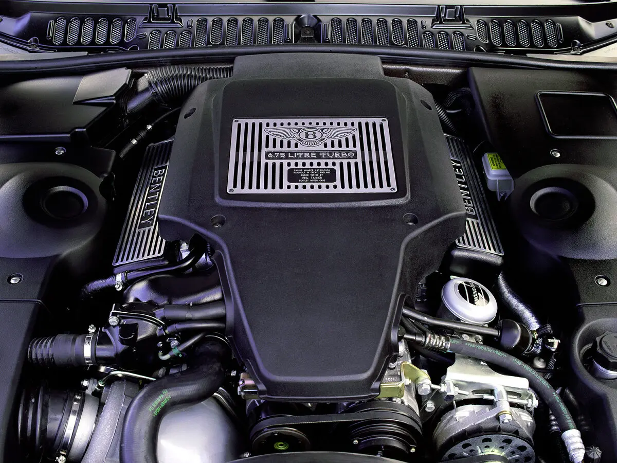 Bentley Arnage I Седан — 照片 8