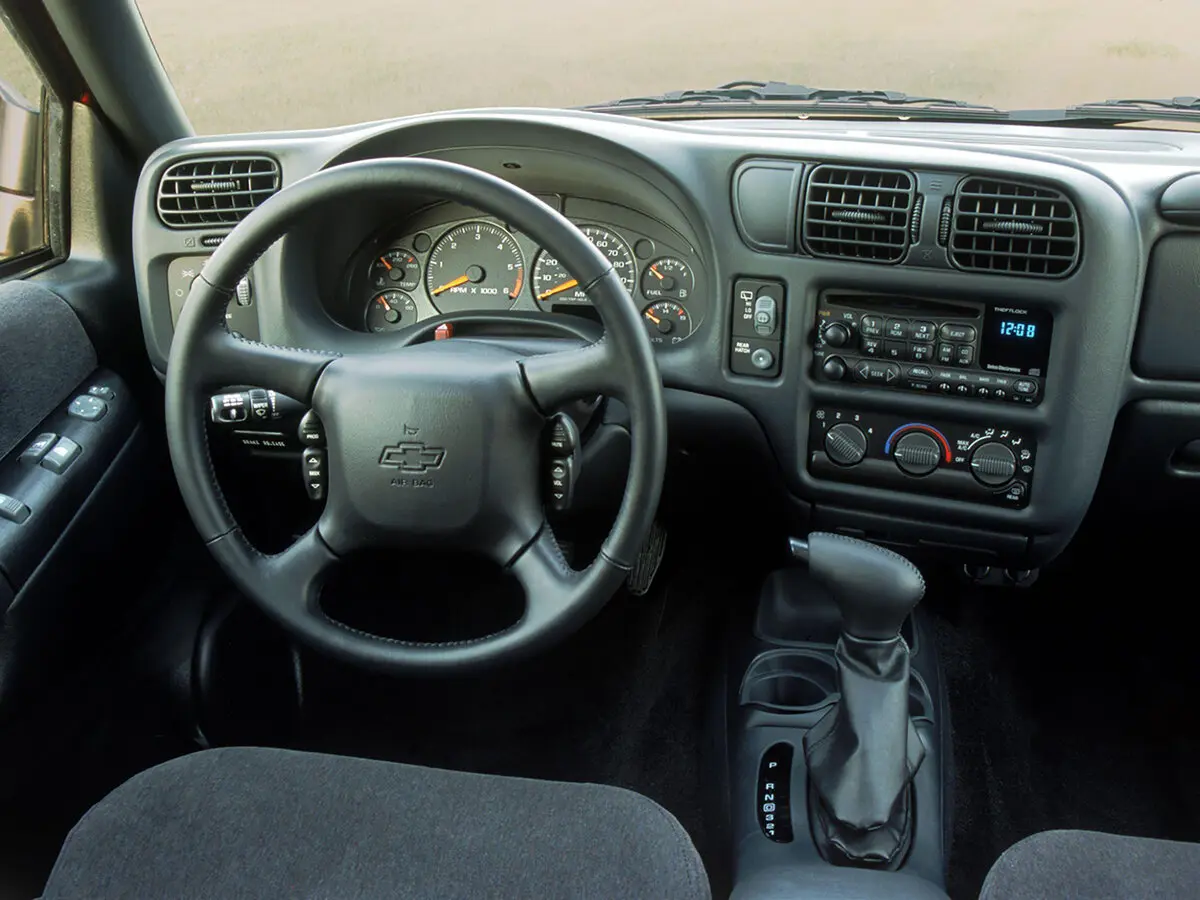 Chevrolet Blazer II Рестайлинг Внедорожник 5 дв. — 照片 5