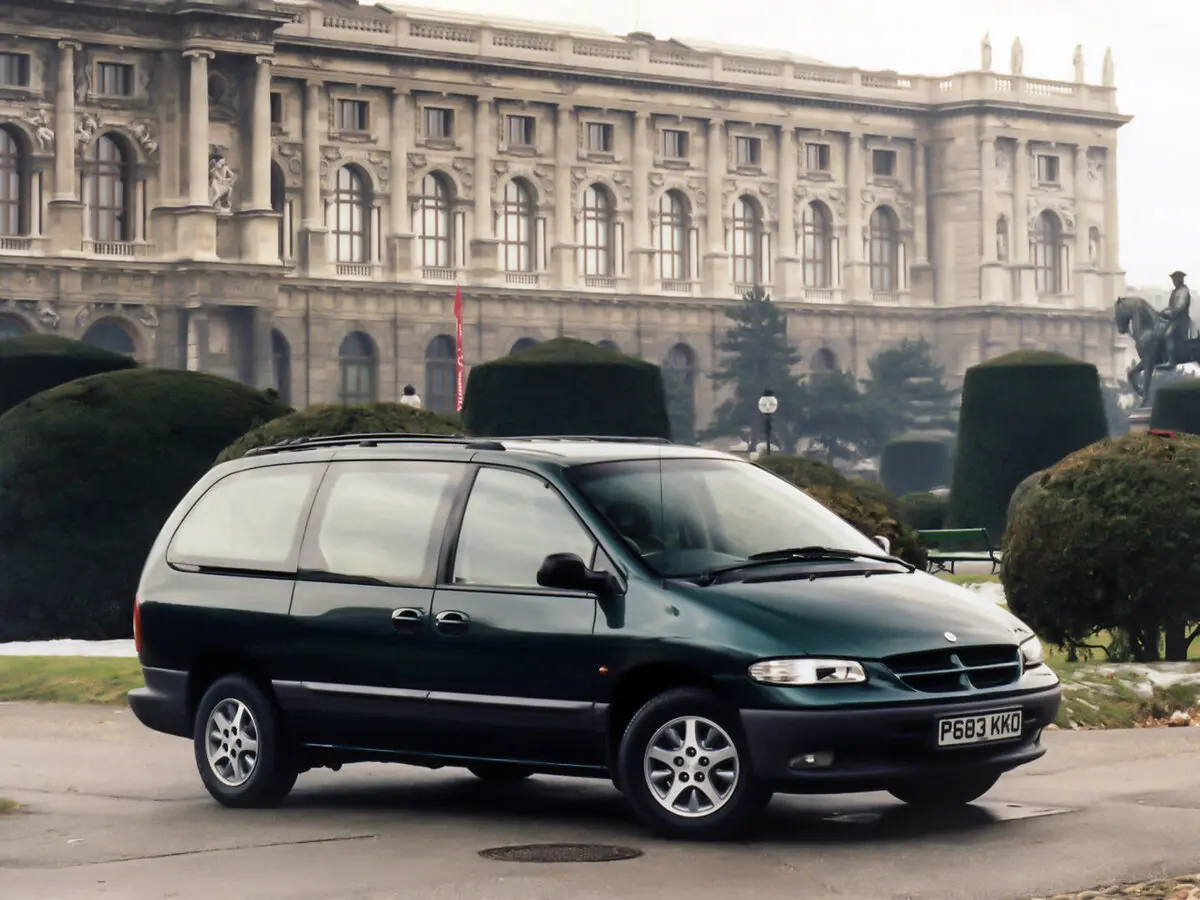 Chrysler Voyager III Минивэн Grand