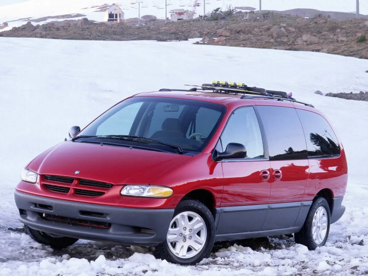 Dodge Caravan III Минивэн Grand — 照片 4