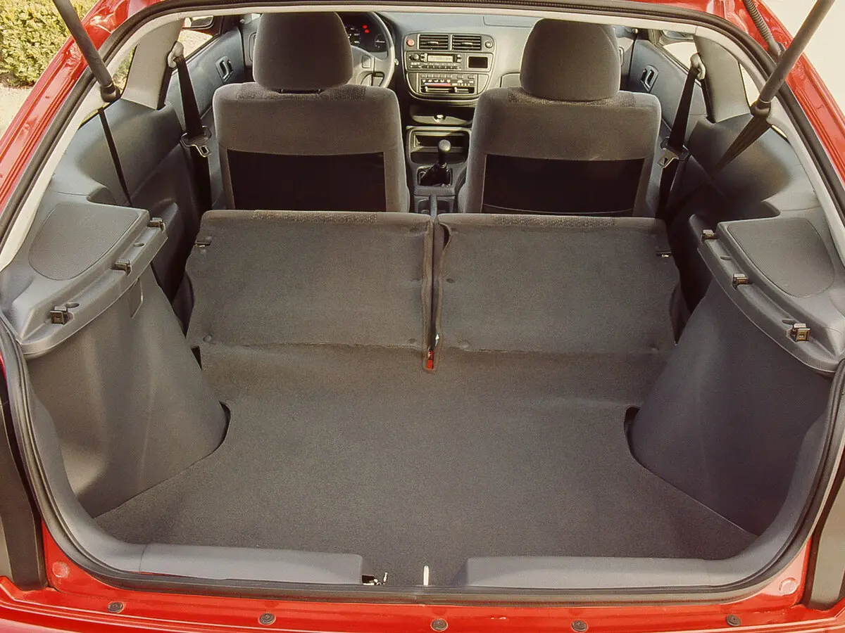 Honda Civic VI Хэтчбек 3 дв. — фото 6