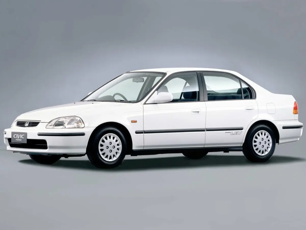Honda Civic VI Седан