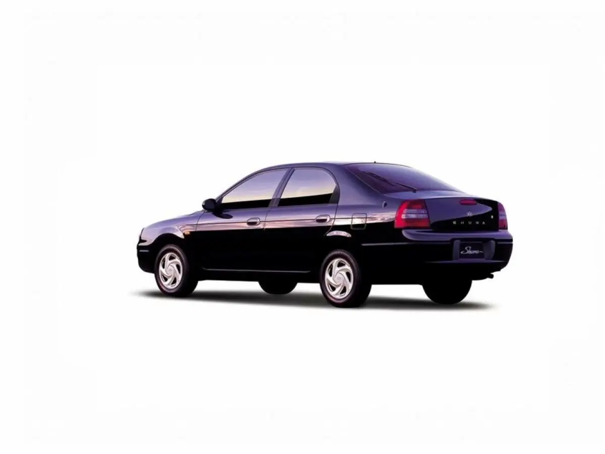 Kia Shuma I Лифтбек — 照片 3