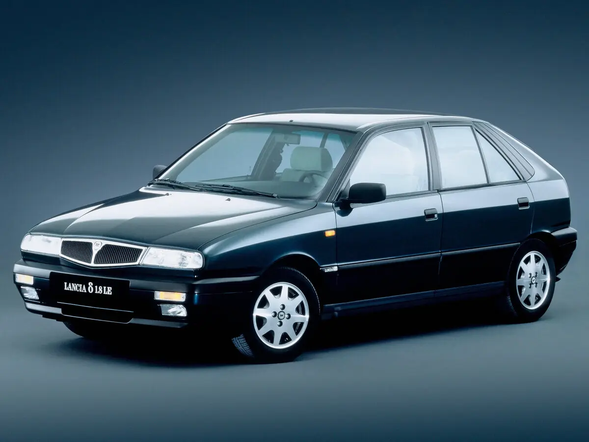 Lancia Delta II (836) Хэтчбек 5 дв.