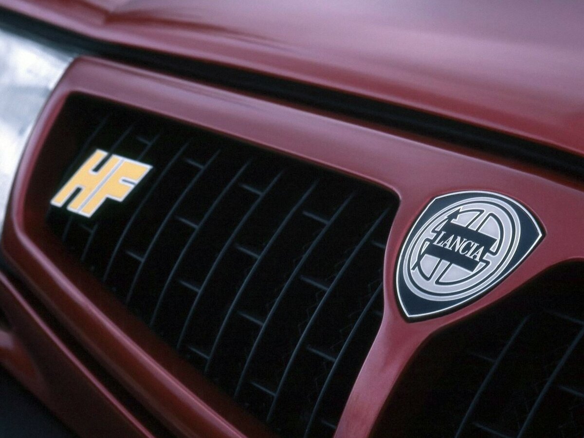 Lancia Delta II (836) Хэтчбек 3 дв. — фото 6