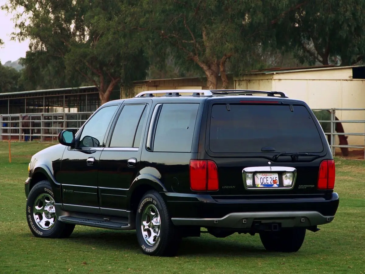 Lincoln Navigator I Внедорожник 5 дв. — сүрөт 4