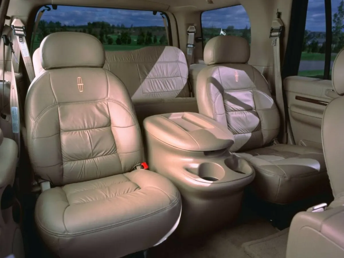 Lincoln Navigator I Внедорожник 5 дв. — сүрөт 9