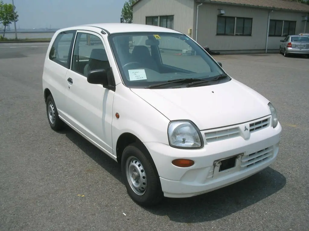 Mitsubishi Minica VIII Хэтчбек 3 дв. — сүрөт 3