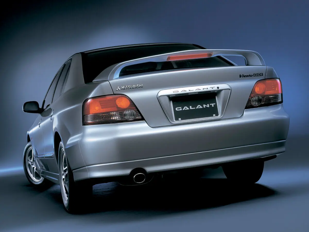 Mitsubishi Galant VIII Седан — сүрөт 4