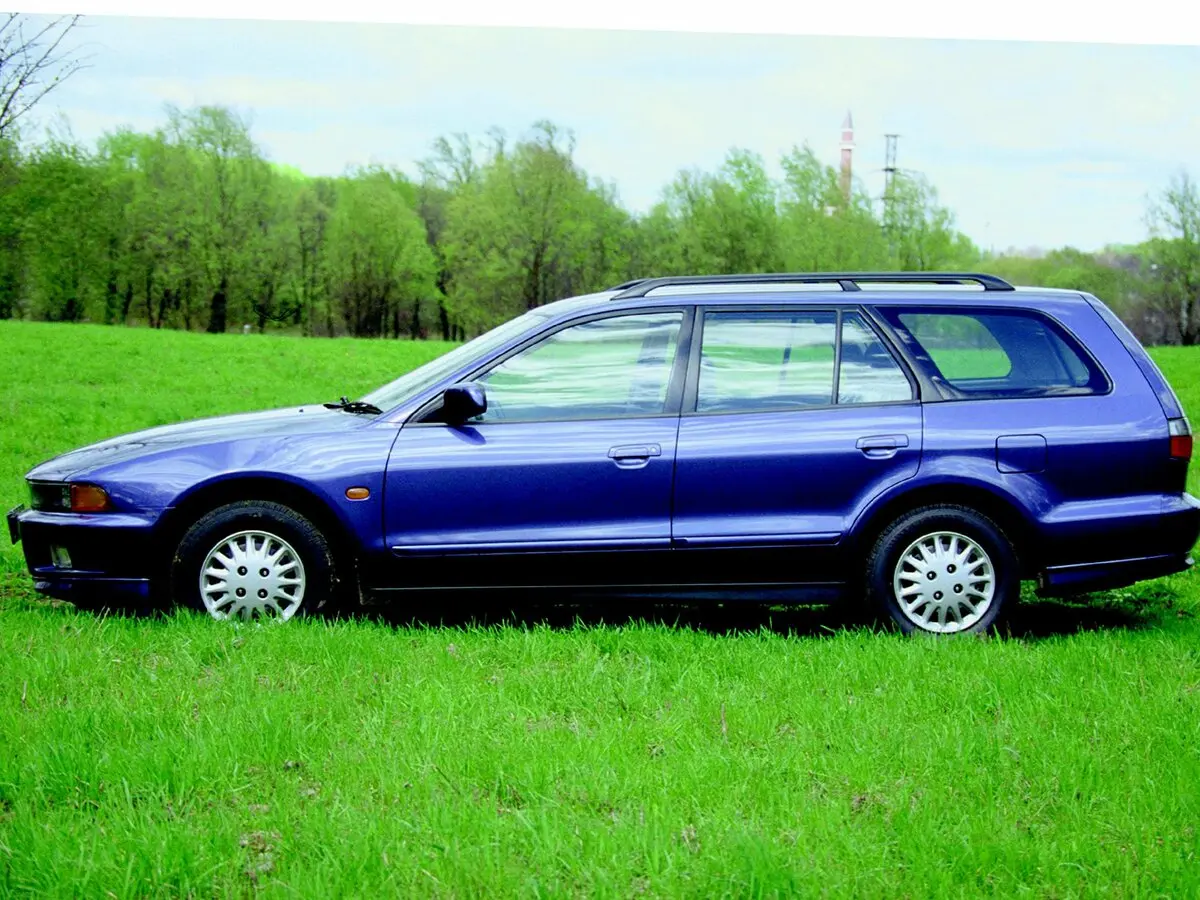 Mitsubishi Galant VIII Универсал 5 дв. — photo 2