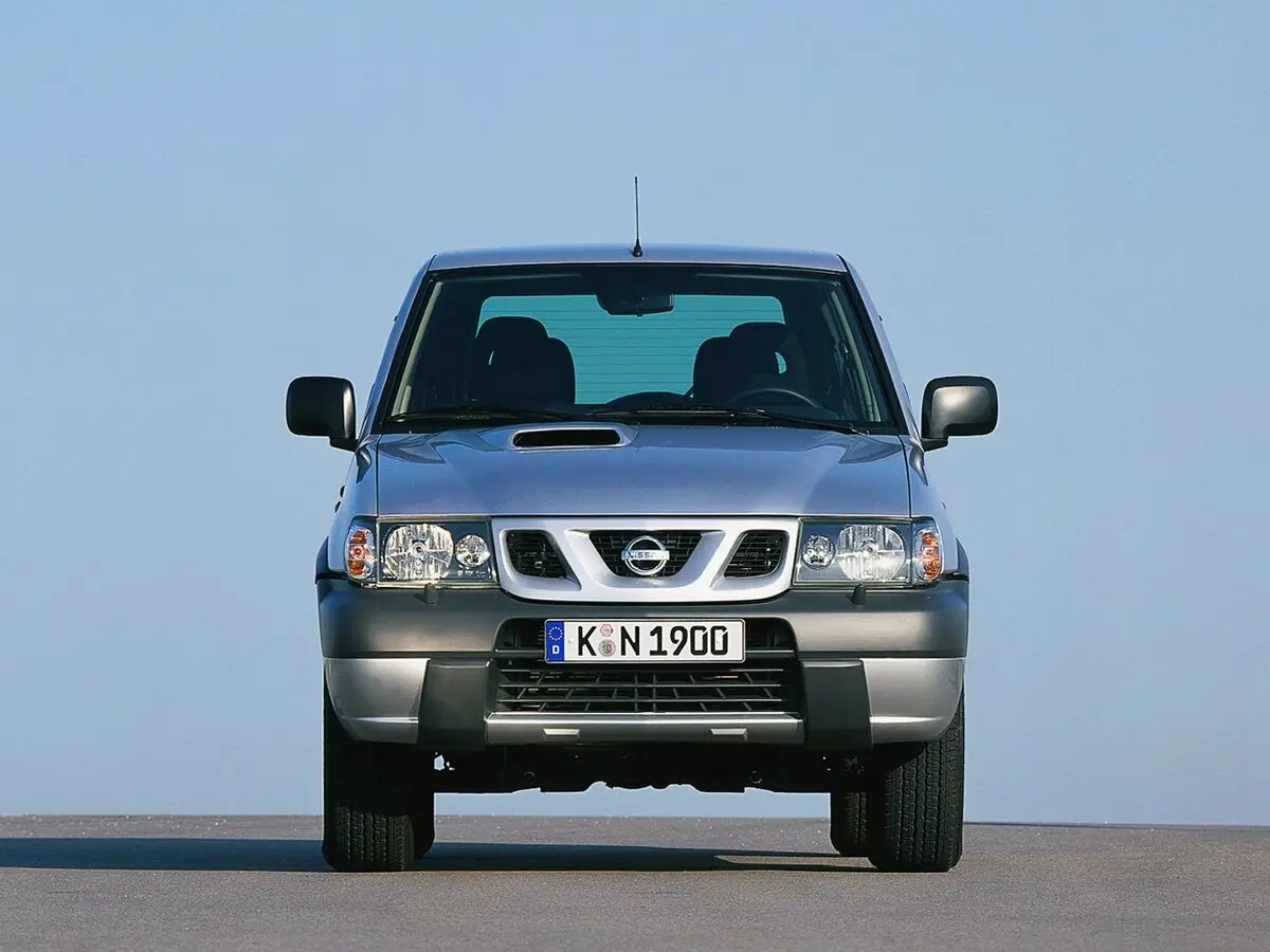 Nissan Terrano II Рестайлинг 2 Внедорожник 3 дв. — сүрөт 4