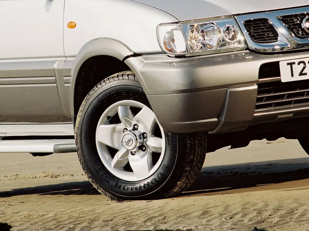 Nissan Terrano II Рестайлинг 2 Внедорожник 3 дв. — сүрөт 14