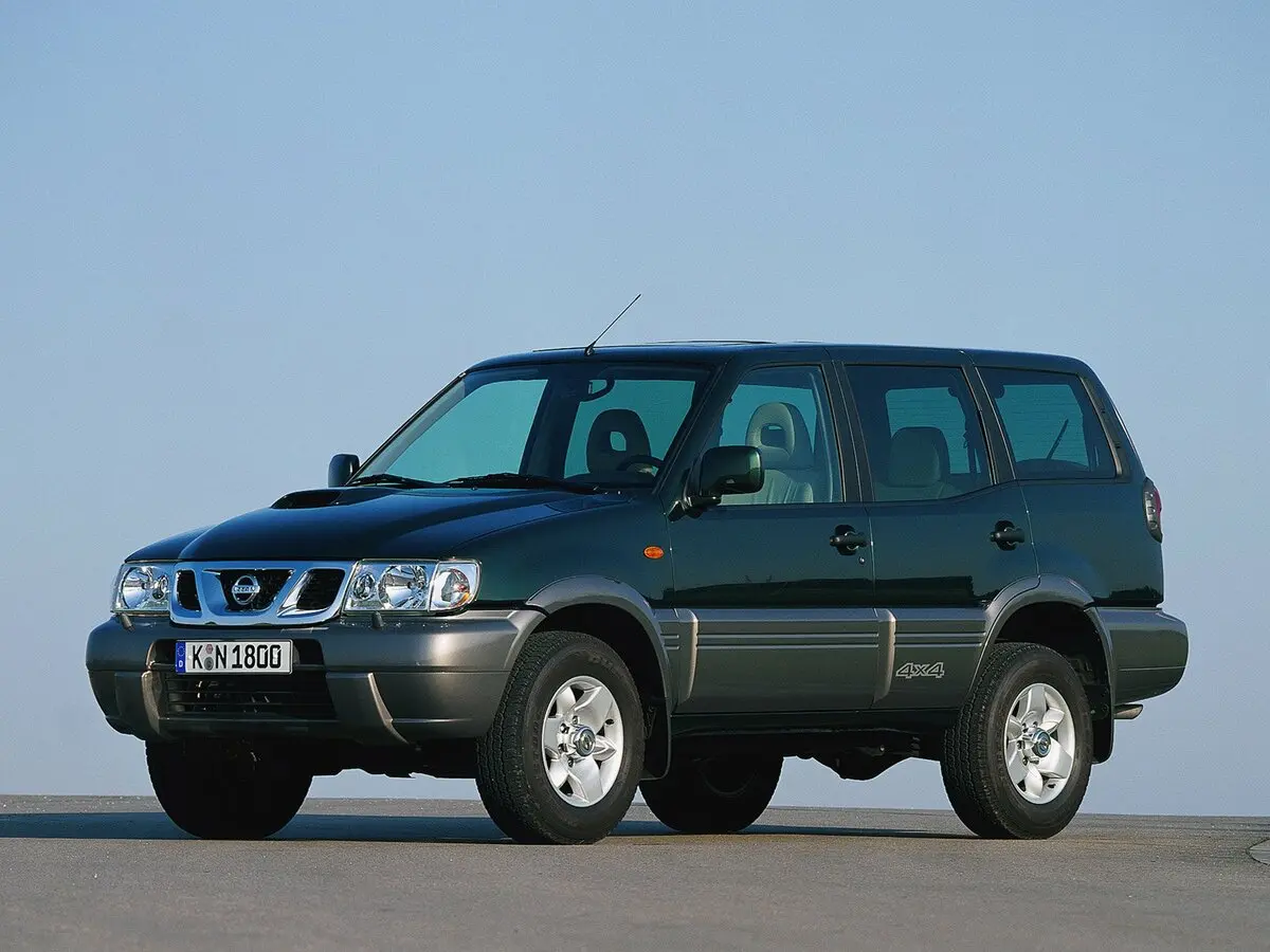 Nissan Terrano II Рестайлинг 2 Внедорожник 5 дв.