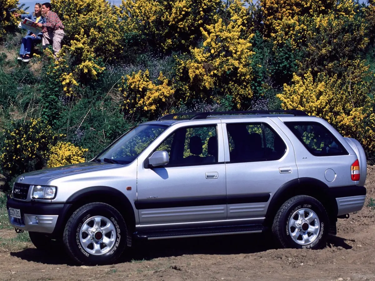 Opel Frontera B Внедорожник 5 дв. — фото 2