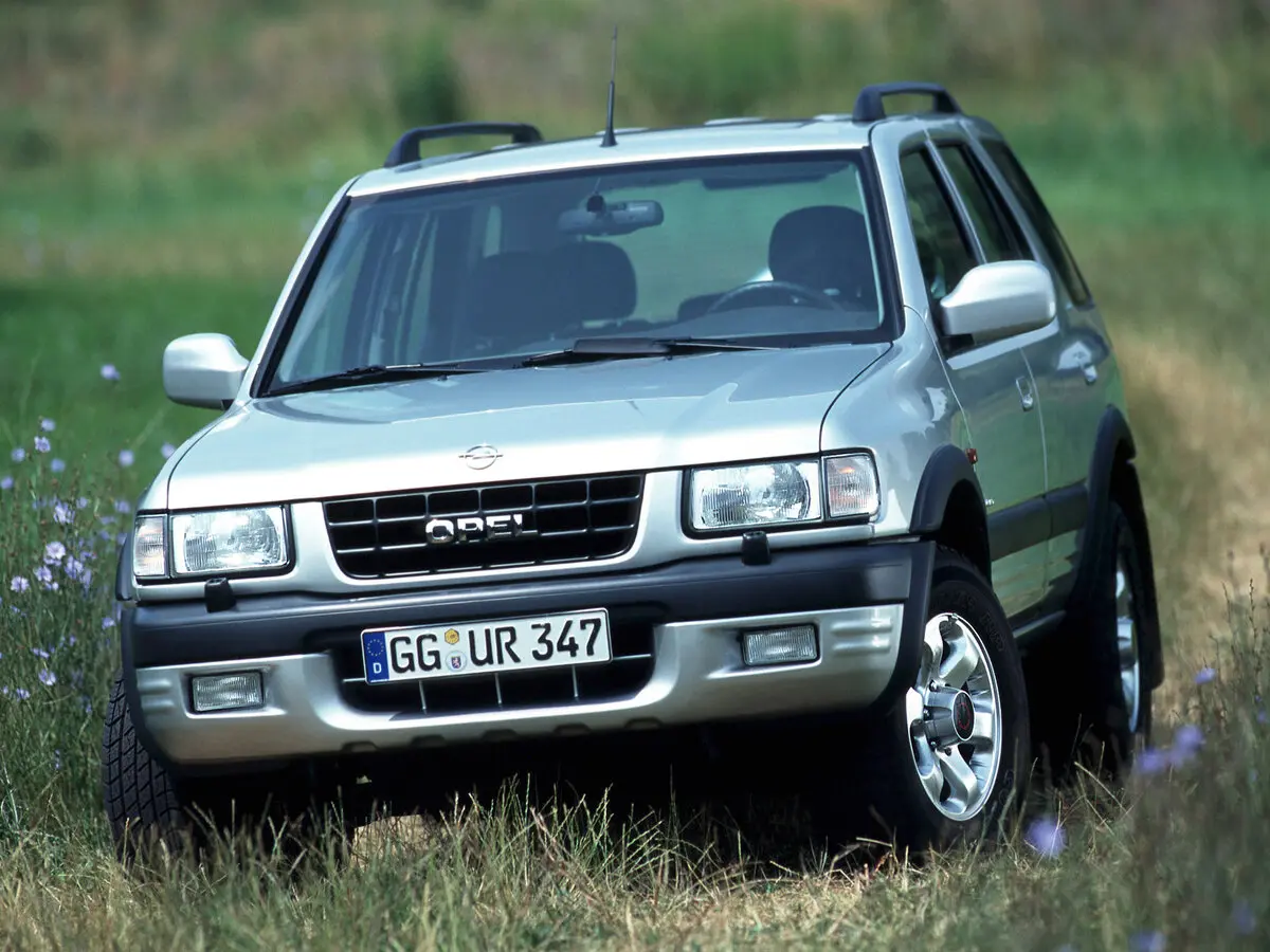 Opel Frontera B Внедорожник 5 дв. — фото 3