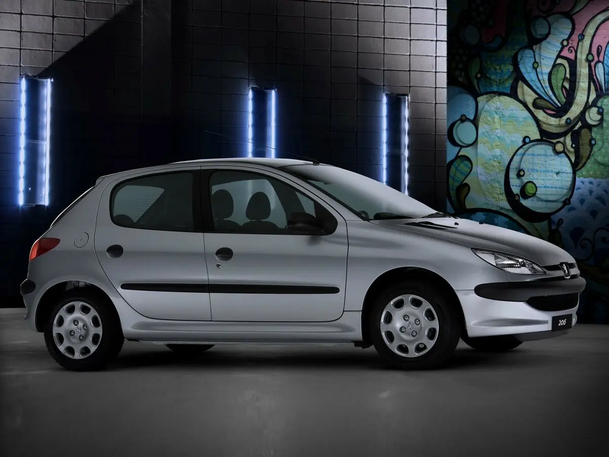 Peugeot 206 1998 – 2012 Хэтчбек 5 дв. — сүрөт 2