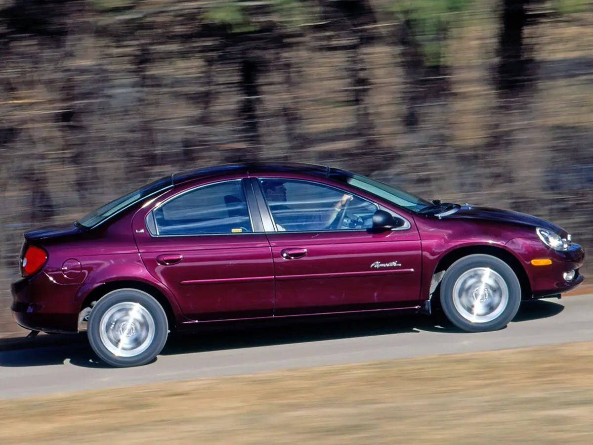 Plymouth Neon 1993 – 2001 Седан — photo 2