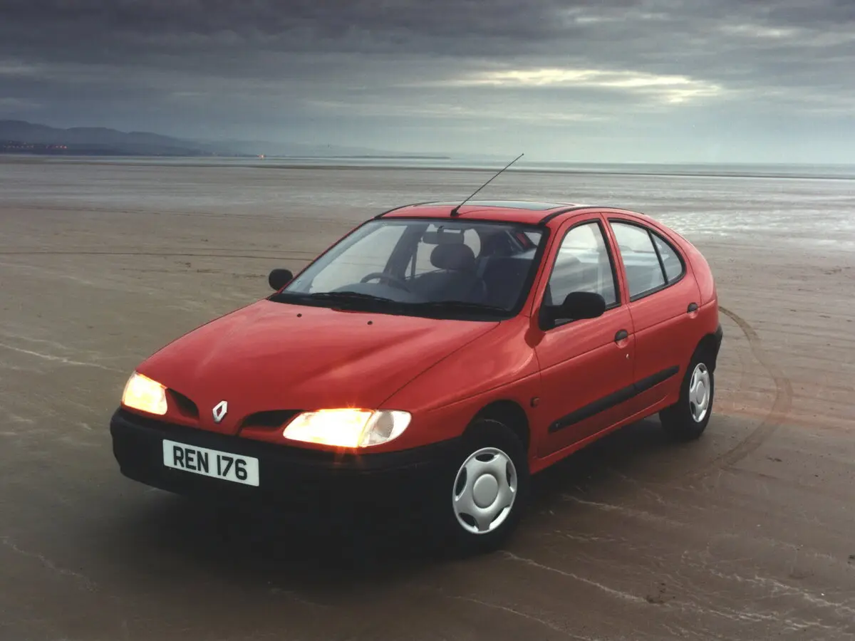 Renault Megane I Хэтчбек 5 дв.