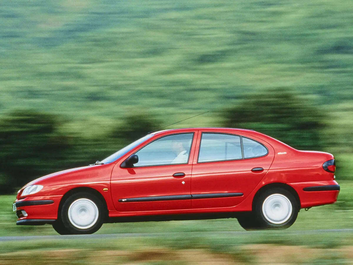 Renault Megane I Седан — сүрөт 2