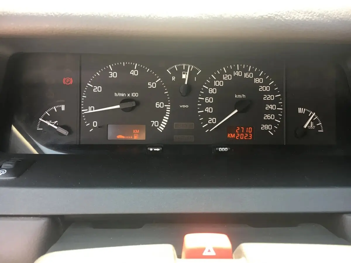 Renault Safrane I Лифтбек — 照片 8