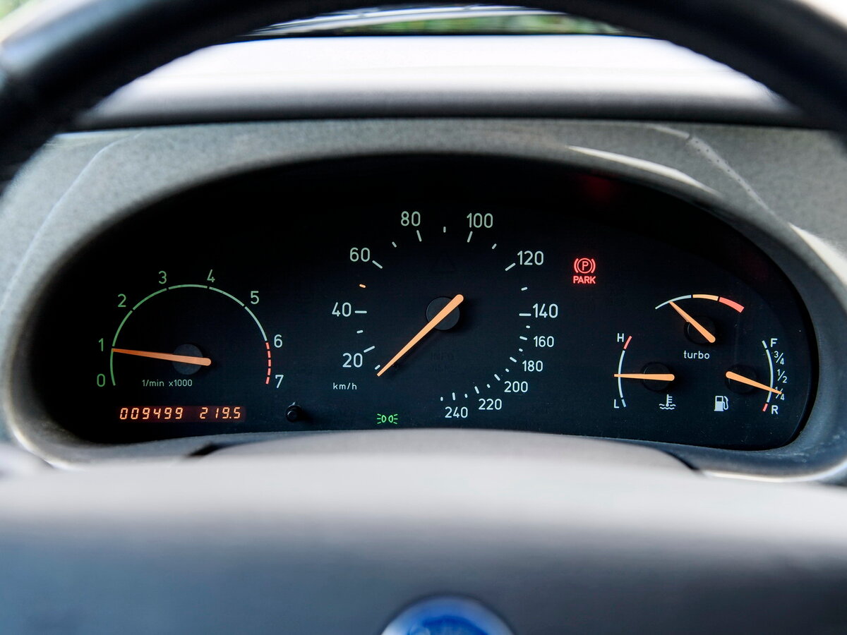Saab 9-3 I Хэтчбек 3 дв. — фото 8
