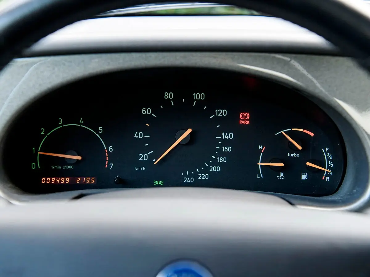 Saab 9-3 I Хэтчбек 5 дв. — сүрөт 6