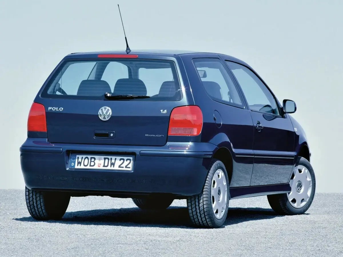 Volkswagen Polo III Рестайлинг Хэтчбек 3 дв. — фото 2