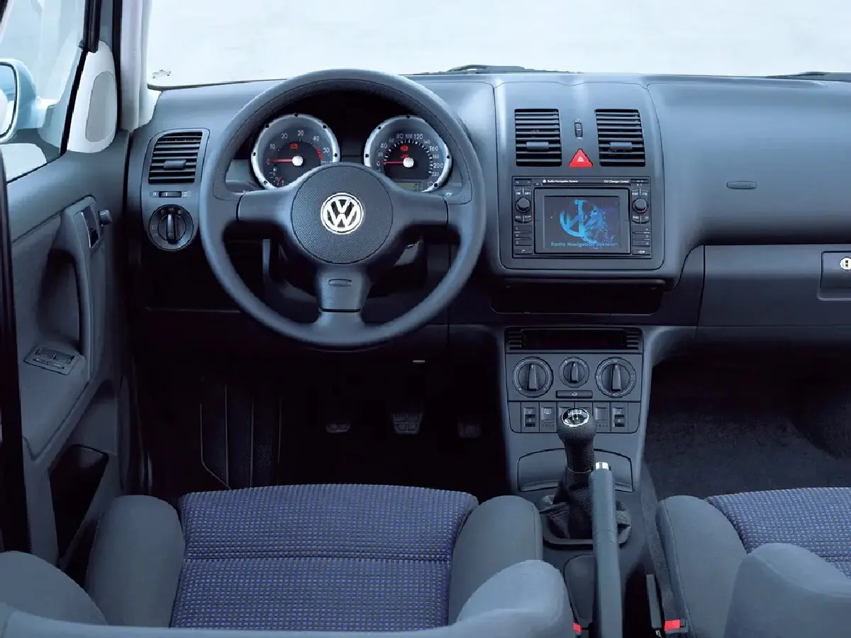 Volkswagen Polo III Рестайлинг Хэтчбек 3 дв. — фото 3