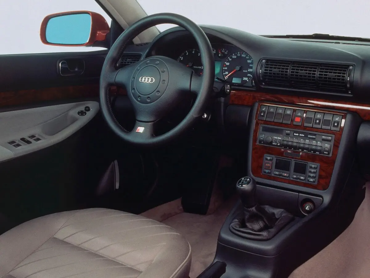 Audi S4 I (B5) Седан — сүрөт 7