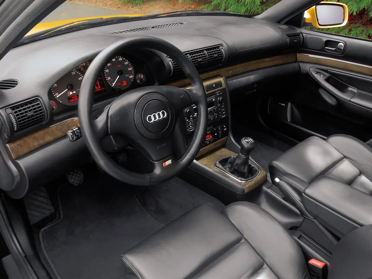 Audi S4 I (B5) Универсал 5 дв. — photo 6