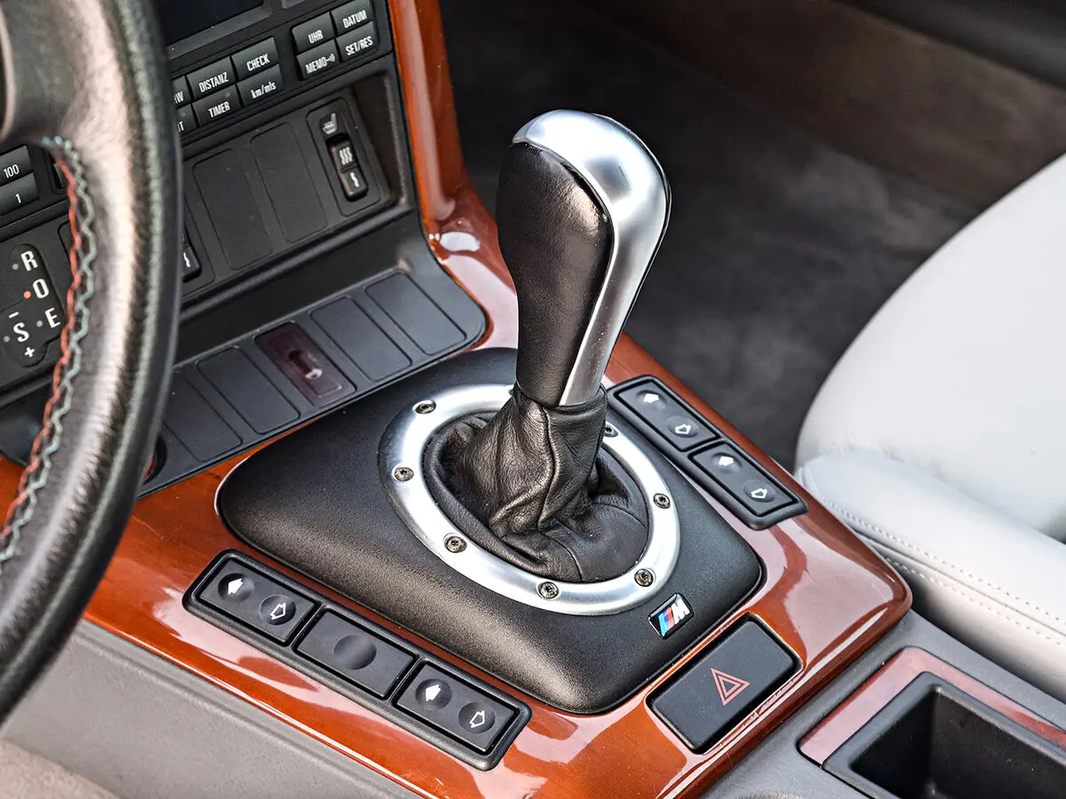 BMW M3 II (E36) Седан — сүрөт 9