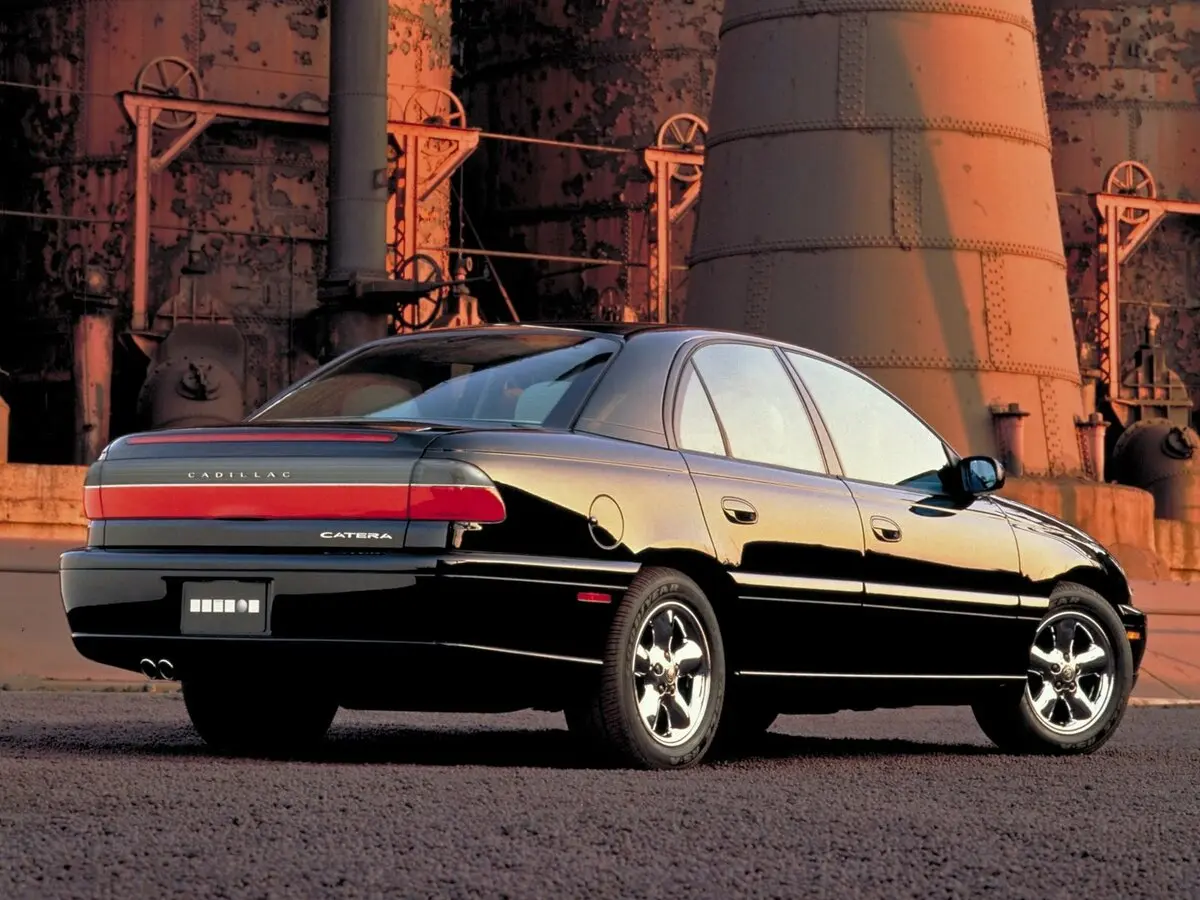 Cadillac Catera 1996 – 2001 Седан — сүрөт 5