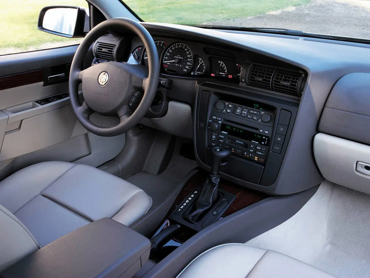 Cadillac Catera 1996 – 2001 Седан — сүрөт 7