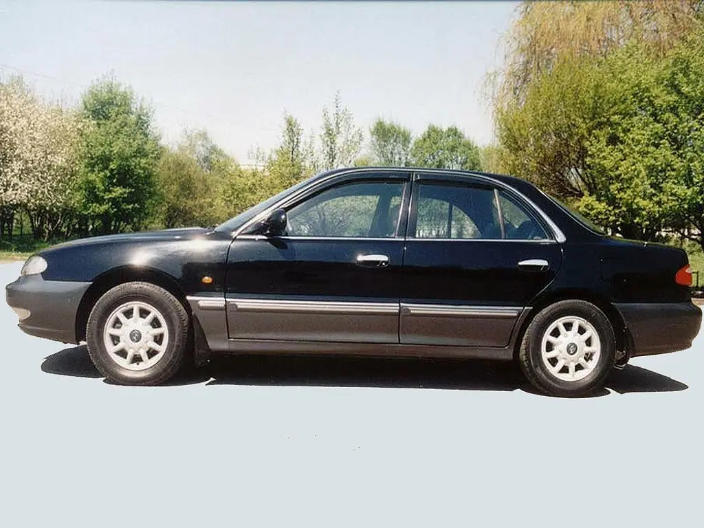 Hyundai Marcia 1995 – 1998 Седан — сүрөт 2