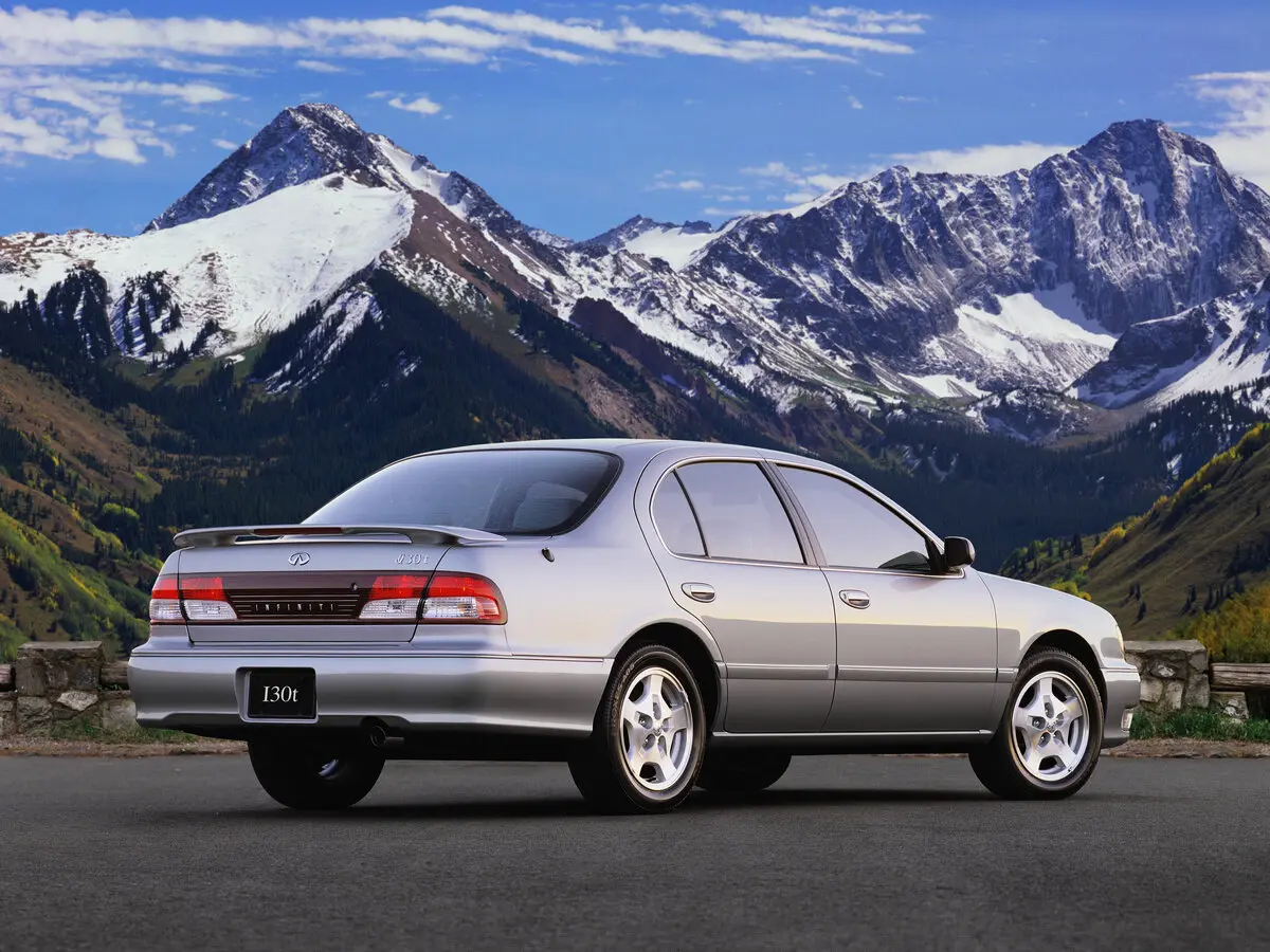 Infiniti I I Седан — photo 3