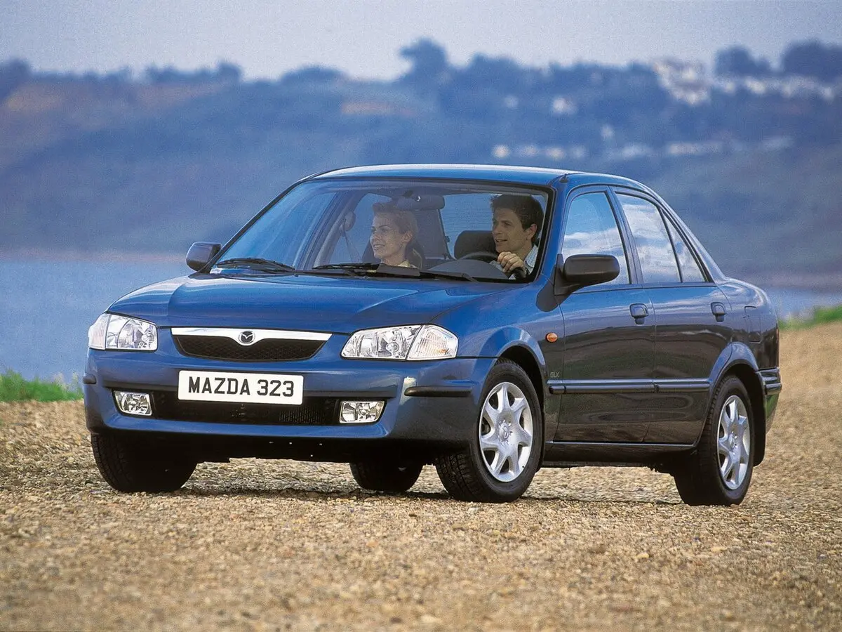 Mazda 323 VI (BJ) Седан