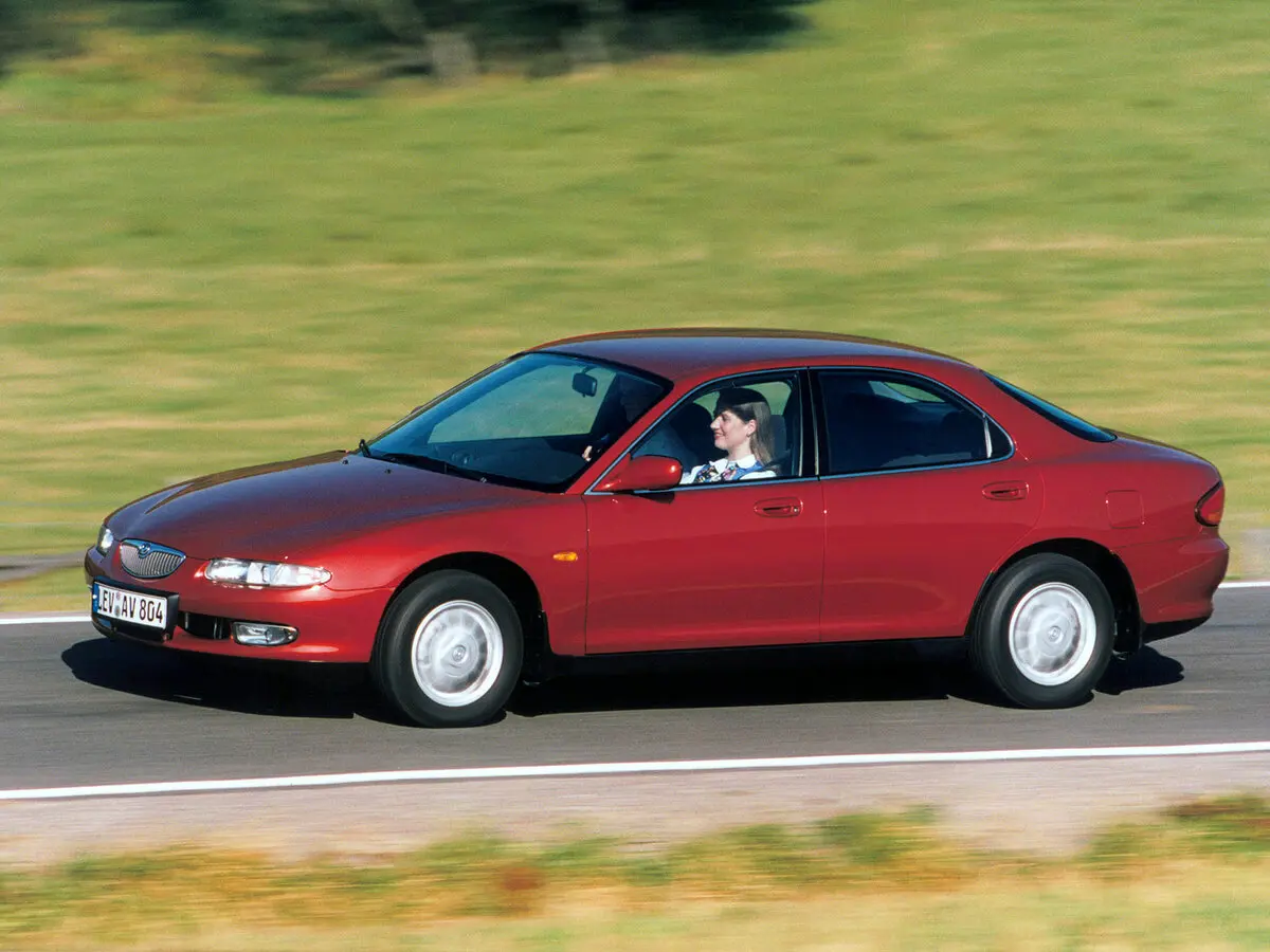 Mazda Xedos 6 1992 – 2000 Седан — сүрөт 3