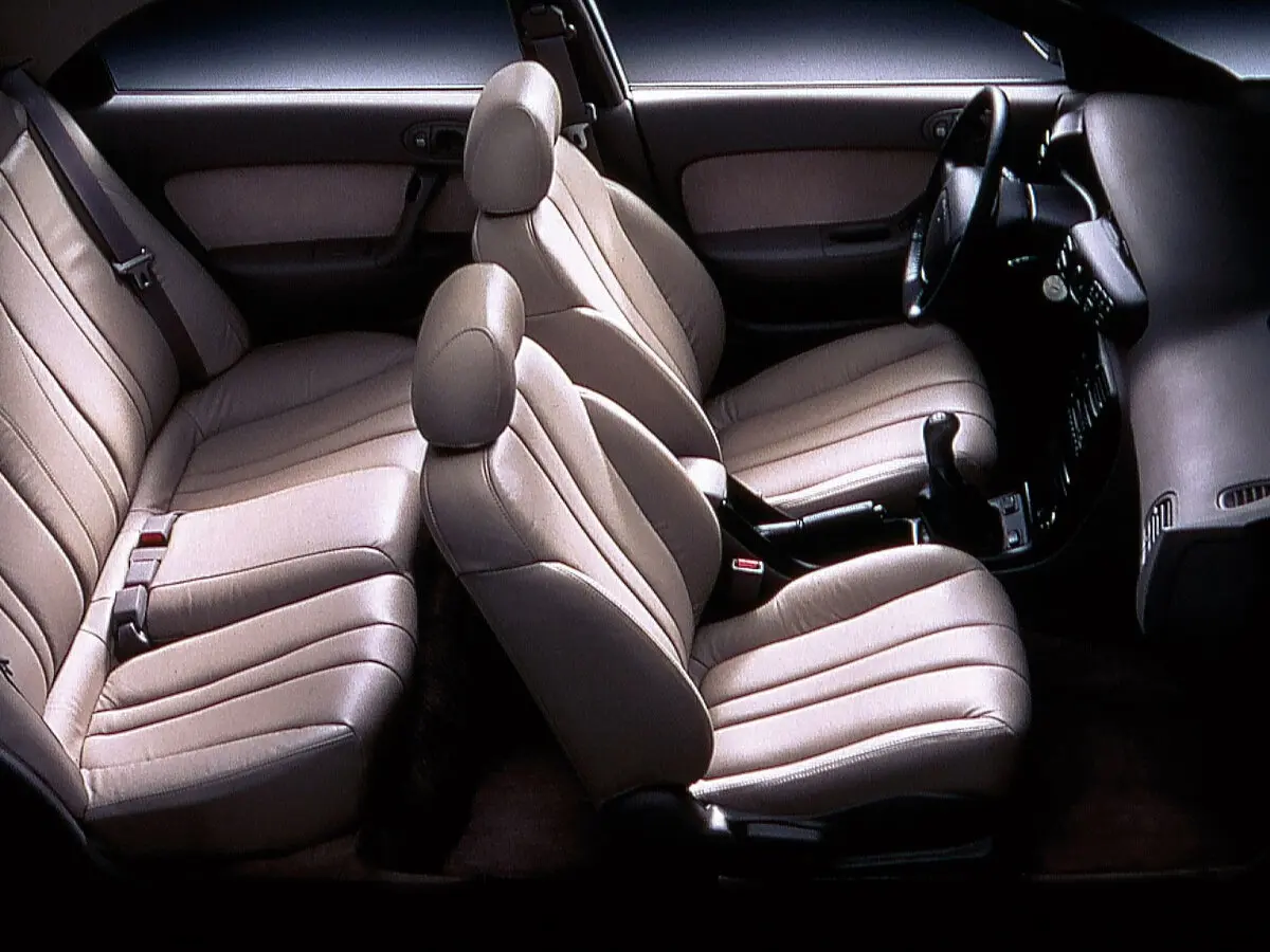 Mazda Xedos 6 1992 – 2000 Седан — сүрөт 8