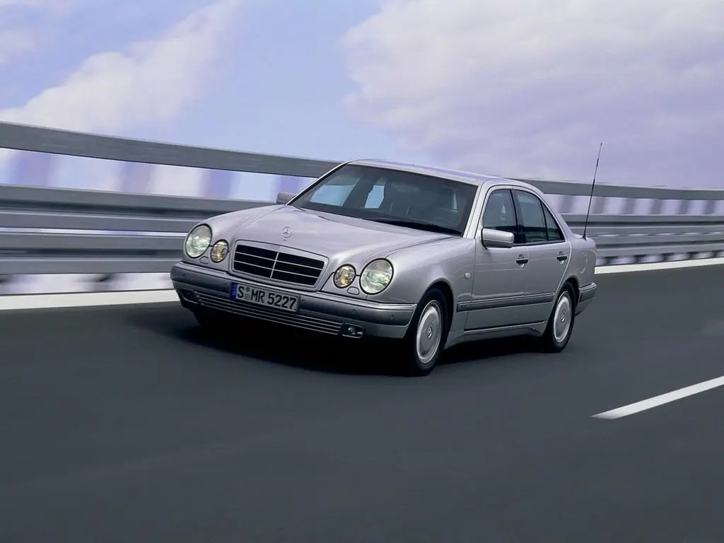 Mercedes-Benz E-Класс II (W210, S210) Седан