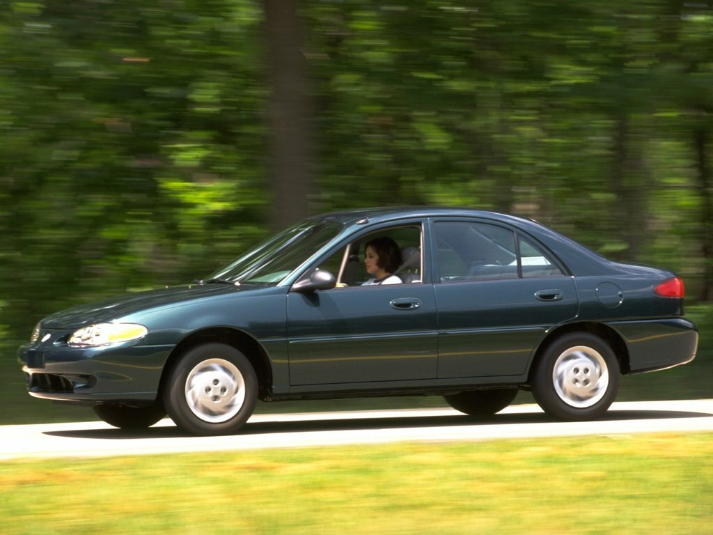 Mercury Tracer 1991 – 1999 Седан — фото 2