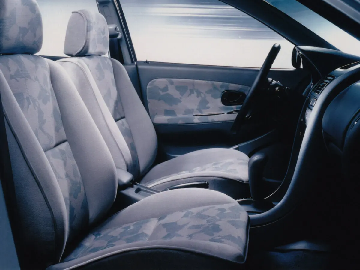 Mitsubishi Carisma I Лифтбек — сүрөт 7