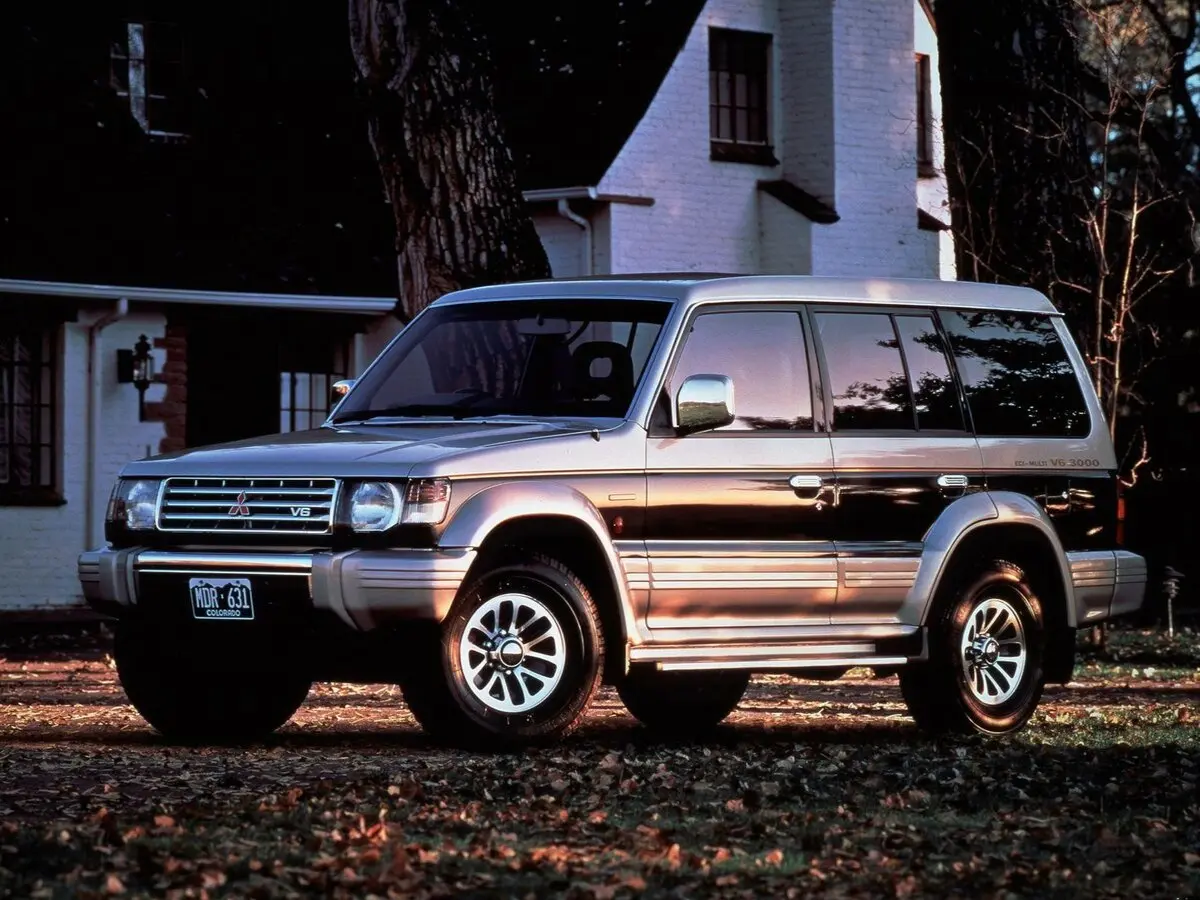 Mitsubishi Pajero II Внедорожник 5 дв.