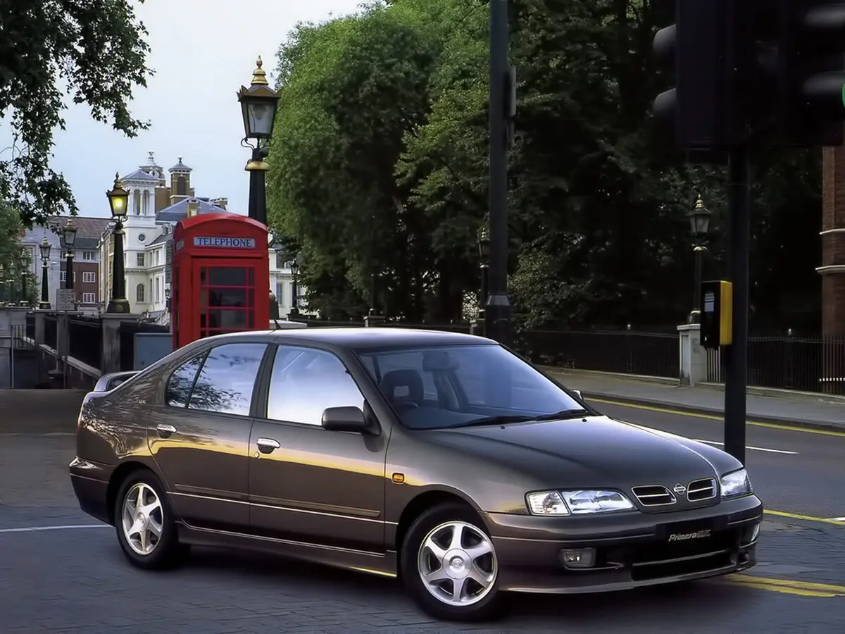 Nissan Primera II (P11) Лифтбек — фото 4